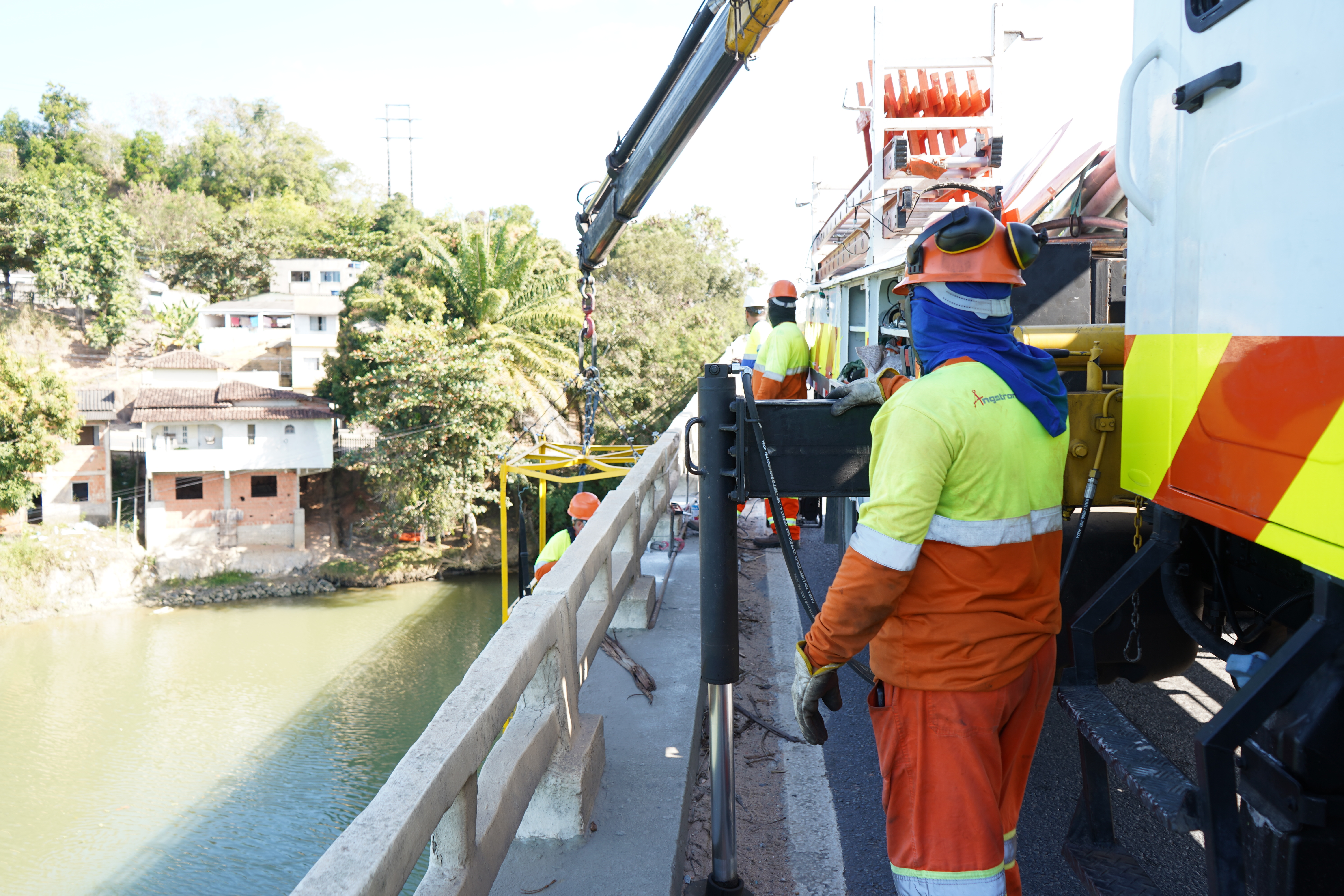 INTERDIÇÃO NA PONTE DA BR-101 PARA REFORÇO ESTRUTURAL